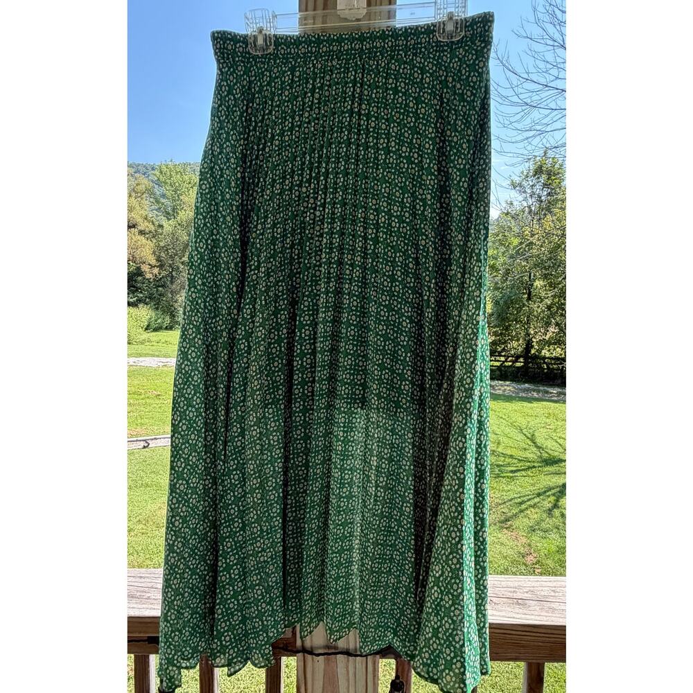 Cottagecore Max Studio Green Floral Pleated Maxi Skirt M Prairie Garden Boho